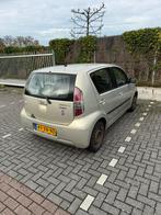 Daihatsu Sirion 1.3 AUTOMAAT 2007 Beige APK 2027, Auto's, Daihatsu, 4 cilinders, USB, Beige, Origineel Nederlands