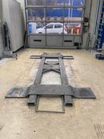 Hefbrug ideaal voor schade reparatie, Ophalen, Gebruikt