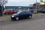 Volkswagen Golf 1.4 Trendline, Voorwielaandrijving, Gebruikt, 4 cilinders, Metallic lak