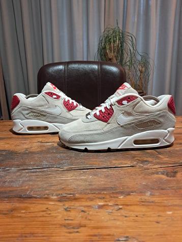 Nike Air Max 90 SE 'New York-Strawberry Cheesecake' Size 39 beschikbaar voor biedingen