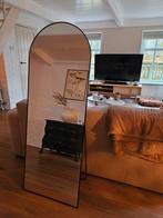 Spiegel met zwarte rand, Huis en Inrichting, Woonaccessoires | Spiegels, Ophalen, Minder dan 50 cm, Zo goed als nieuw, Minder dan 100 cm