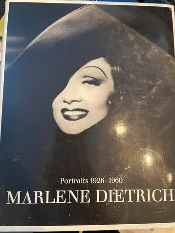 Marlene Dietrich, portretten 1926-1960 beschikbaar voor biedingen