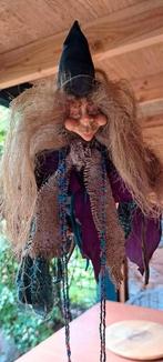 Heksje met lief gezichtje, heel lang haar, met kleurige kled, Verzamelen, Poppen, Ophalen, Zo goed als nieuw, Overige typen