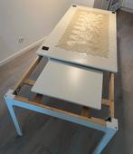 Uitschuifbare eettafel & 6 eetkamerstoelen, Huis en Inrichting, Ophalen, Zo goed als nieuw