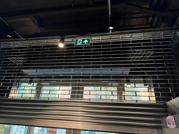 Stalen rolhek type B96 beschikbaar voor biedingen