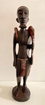 Ebben houten beeld Afrika 58 cm van De Makondé / Bantoe stam, Antiek en Kunst, Kunst | Beelden en Houtsnijwerken, Ophalen of Verzenden