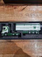 Patrick vd Hoeven Scania met volume kippertrailer 1:50, Hobby en Vrije tijd, Verzenden, Zo goed als nieuw, Bus of Vrachtwagen