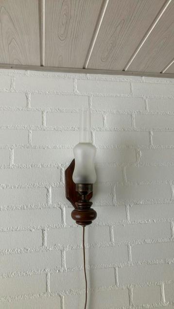 Om te toveren wandlamp beschikbaar voor biedingen