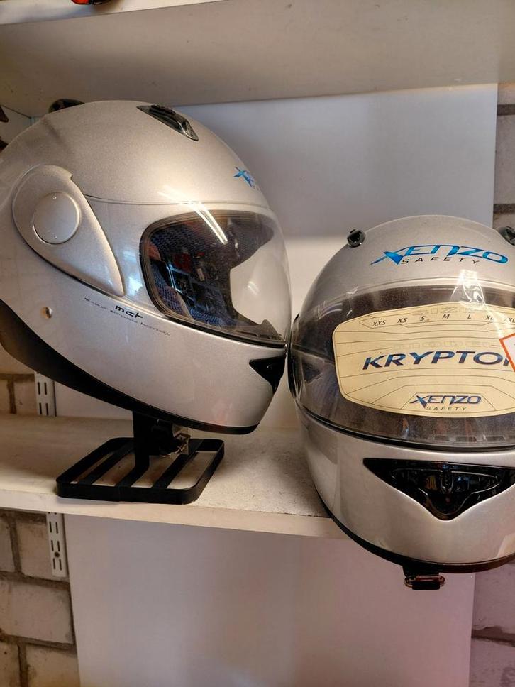 Nieuwe helm maat S.  Oude voorraad, Motoren, Kleding | Motorhelmen, Dames, Heren, Kinderen, Integraalhelm, S, Overige merken, Nieuw met kaartje