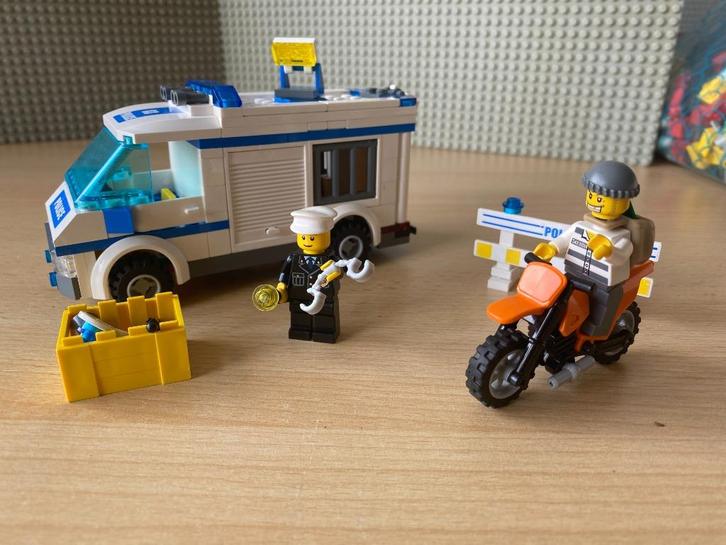 Lego 7286 Prisoner Transport, Kinderen en Baby's, Speelgoed | Duplo en Lego, Gebruikt, Lego, Complete set, Ophalen of Verzenden
