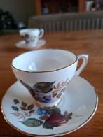 2 Bone China Theekopjes Made in England, Huis en Inrichting, Keuken | Servies, Ophalen