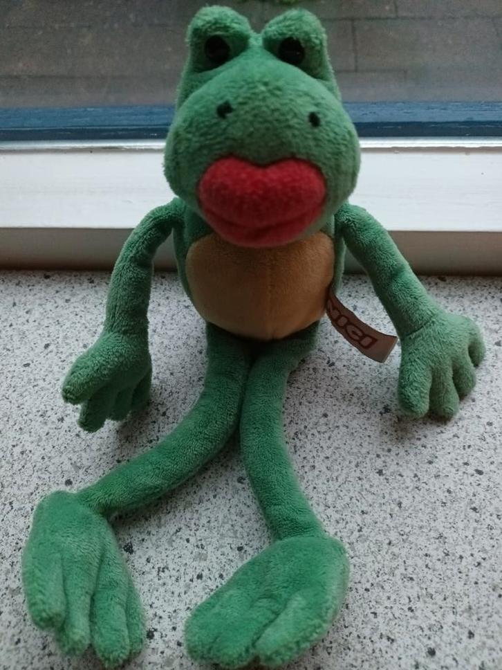 Groene kikker met dikke rode lippen merk Nici Germany, Kinderen en Baby's, Speelgoed | Knuffels en Pluche, Zo goed als nieuw, Kikker