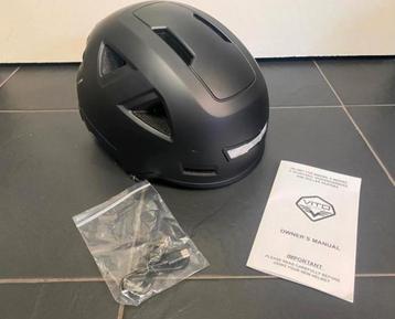 SALE NIEUWE snor SCOOTER,fatbike, brommer helmen OP=OP beschikbaar voor biedingen