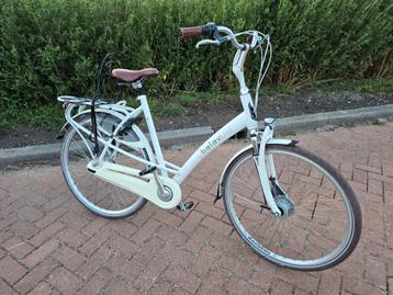 Batavus mambo inspire damesfiets 57cm met nieuwe banden  beschikbaar voor biedingen