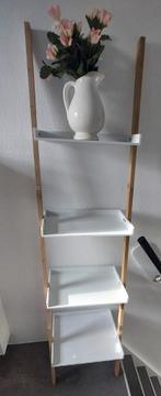 Houten boekenrek, Ophalen, Gebruikt