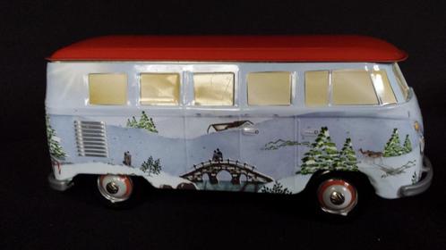 VW-bus Verzamelblik / KOEKBLIK Christian Delorme <> WINTER, Hobby en Vrije tijd, Modelauto's | Overige schalen, Gebruikt, Auto