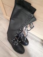 Nikkie laarzen maat 37, Kleding | Dames, Schoenen, Ophalen of Verzenden, Zo goed als nieuw, Zwart, Hoge laarzen