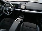 BMW X1 xDrive25e M Sport pakket Pro 245 Pk Automaat Schuifda, Auto's, BMW, Zwart, 245 pk, Bedrijf, Vierwielaandrijving
