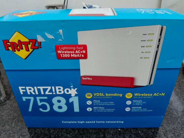 Fritz!Box 7581 - Nieuwstaat, Computers en Software, Routers en Modems, Nieuw, Router met modem, Ophalen of Verzenden