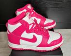 Nike Dunk High Roze - ZGAN, Nike, Ophalen of Verzenden, Roze, Sneakers of Gympen