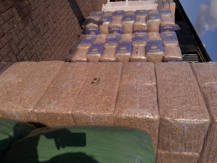 vlas, stro, hooi, houtkrullen, Dieren en Toebehoren, Dierenvoeding, Vee, Ophalen of Verzenden