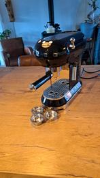 Smeg espressomachine zwart, Witgoed en Apparatuur, 2 tot 4 kopjes, Zo goed als nieuw, Espresso apparaat, Gemalen koffie