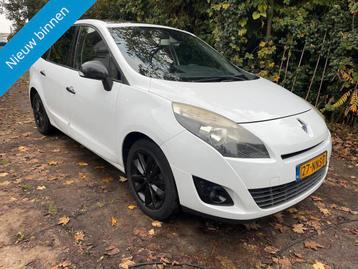 Renault Grand Scénic 1.4 TCe schade (only Export) beschikbaar voor biedingen