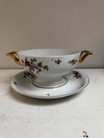 Grote antieke serveerschaal op bord, Ophalen of Verzenden