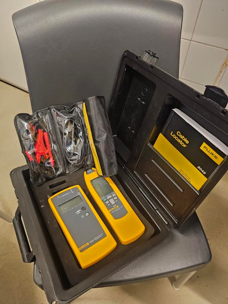 Fluke 2042T en 2042R kabelzoeker, Fluke, Fluke, Fluke, Ophalen of Verzenden