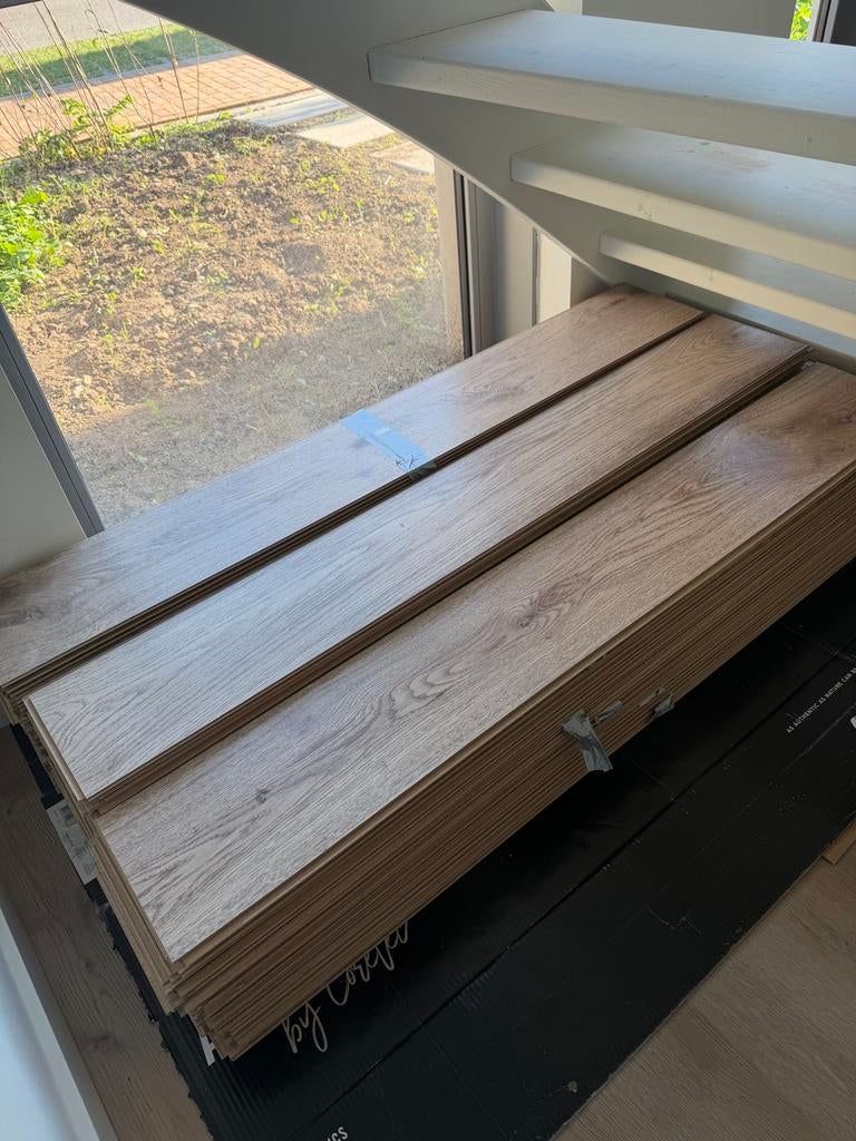 Laminaatvloer - Licht houtnerf design, Doe-het-zelf en Verbouw, Vloerdelen en Plavuizen, Zo goed als nieuw, Laminaat, Hout, 50 tot 150 cm