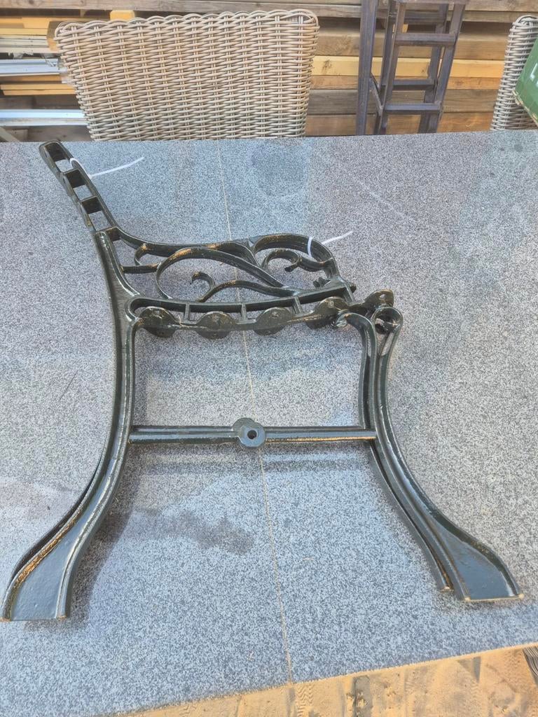 Gietijzeren poten voor banken, Ophalen, Nieuw, Metaal