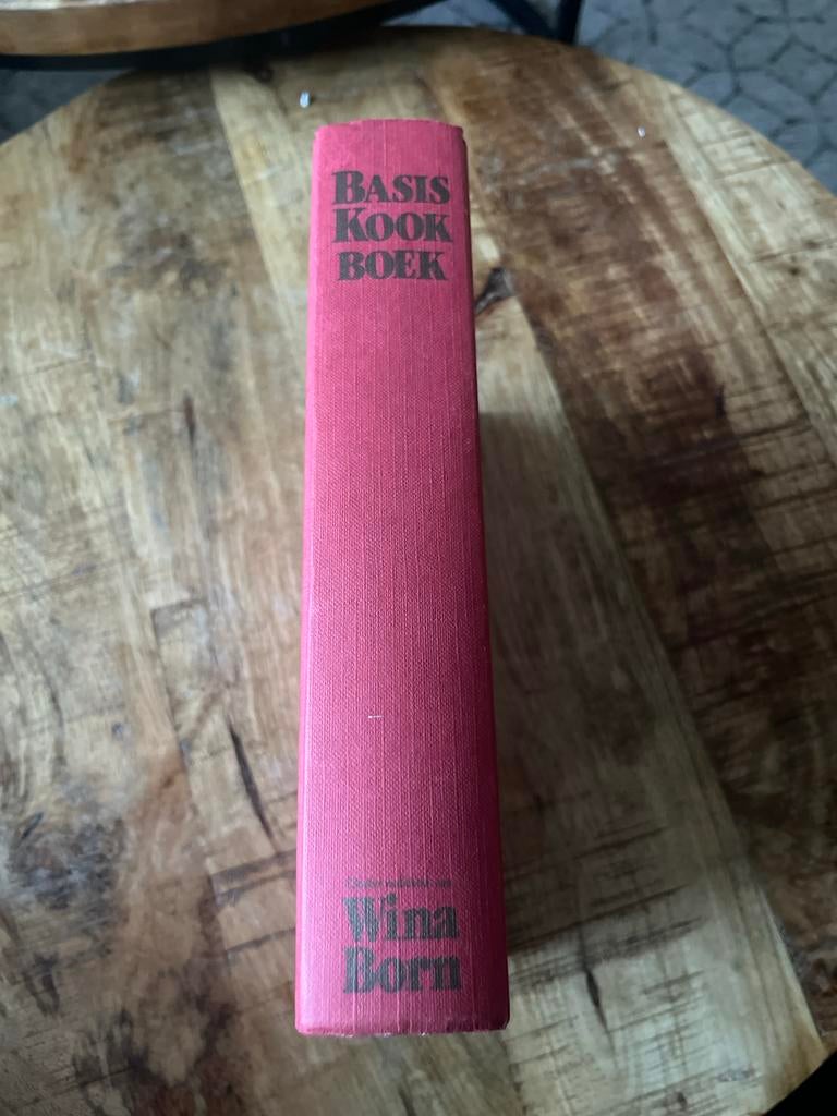 Basis Kookboek - Wina Born, Boeken, Kookboeken, Gelezen, Voorgerechten en Soepen, Ophalen of Verzenden, Gezond koken