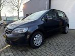 Volkswagen Golf 1.6 FSI Nieuwe APK / NAP / Trekhaak /, Voorwielaandrijving, 15 km/l, 4 cilinders, 116 pk