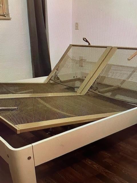 Auping Auronde bed 180 X 200 cm en 48 cm hoog, Ophalen, Gebruikt, Wit, Tweepersoons