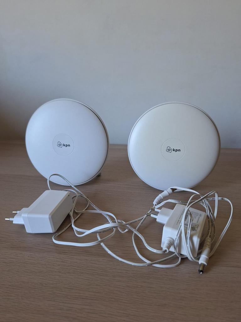 KPN Wifi Versterkers (2 stuks) - Access Point met adapters, Ophalen of Verzenden, Gebruikt, KPN