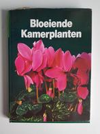 Lekturama, Bloeiende Kamerplanten, boek goed, kaft slecht, Ophalen of Verzenden, Gelezen