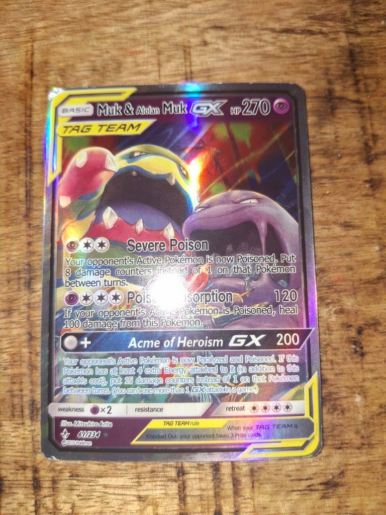 Muk & Alolan Muk GX TAG TEAM Pokémon Kaart (61/234), Ophalen of Verzenden, Zo goed als nieuw, Losse kaart, Foil