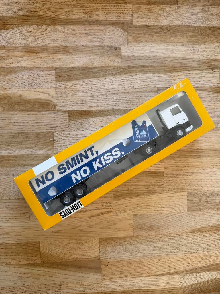 Lion toys, Ophalen of Verzenden, Zo goed als nieuw, Bus of Vrachtwagen, Lion Toys