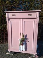 Mooie meidenkast spekkast, Ophalen, 50 tot 70 cm, 105 cm of meer, 100 cm of meer