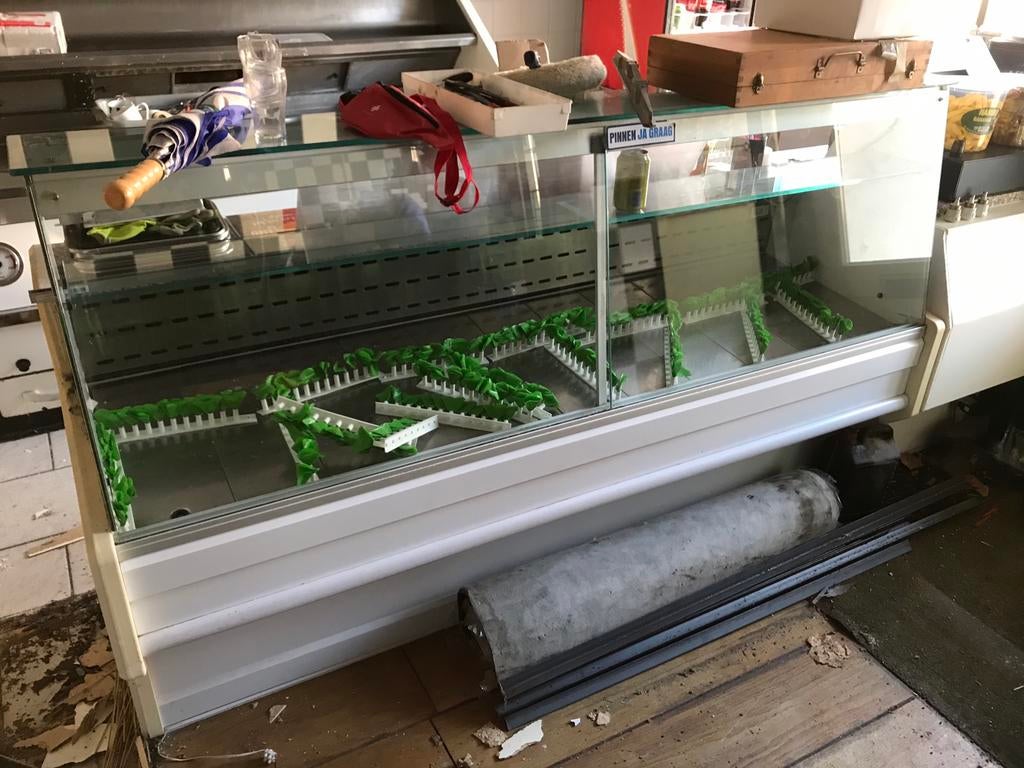 Koelvitrine, Ophalen, 200 liter of meer, 160 cm of meer, Zonder vriesvak