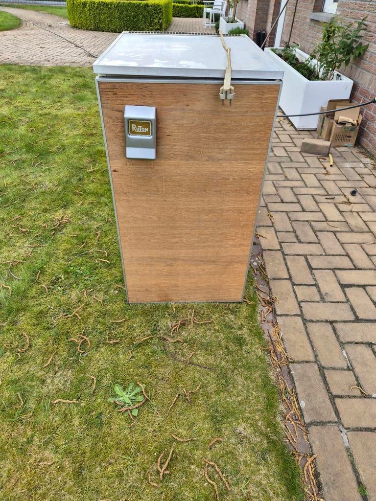 Klein koelkastje, Ophalen, Zonder vriesvak, Minder dan 85 cm, Minder dan 75 liter