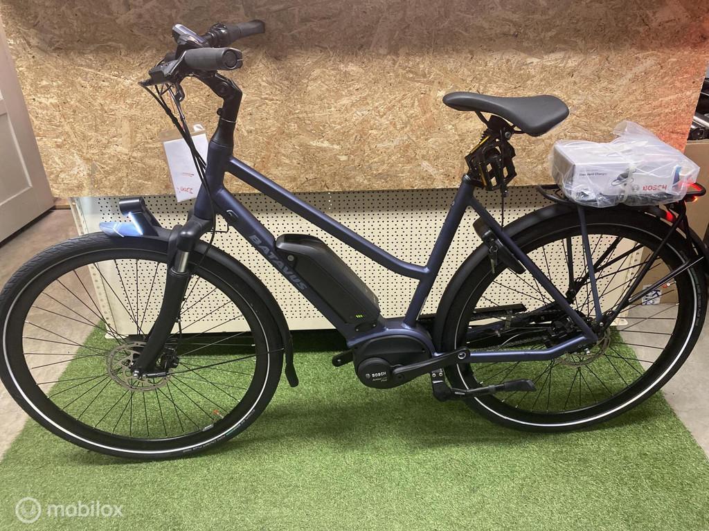 BATAVUS SENERO E-GO BOSCH MIDDENMOTOR FIETS 57CM 500WH NIEUW, Fietsen en Brommers, Elektrische fietsen, Nieuw, Batavus, 55 tot 59 cm
