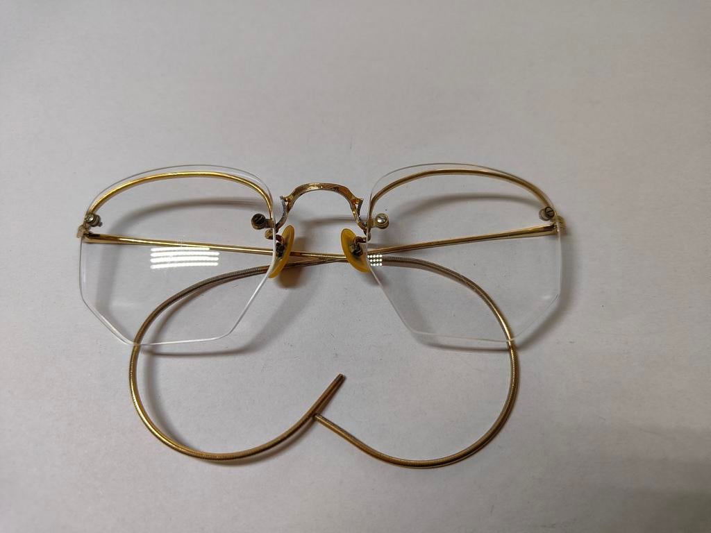 Curiosa Goudkleurige bril zonder montuur, Verzenden, Overige kleuren, Bril, Overige merken