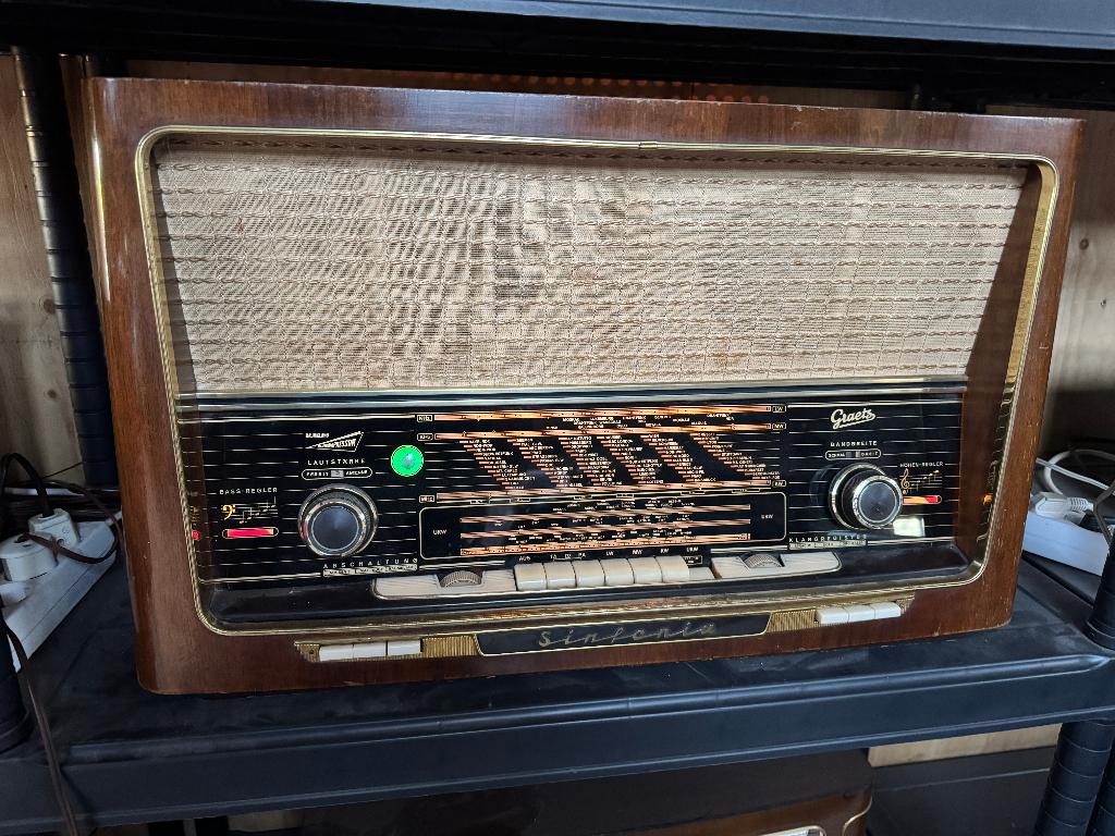 Graetz Sinfonia buizenradio radiomeubel Compressor, Ophalen