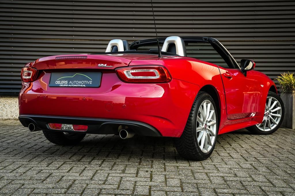 Fiat 124 Spider 1.4 MultiAir Turbo Automaat | Navigatie | Cl, Achterwielaandrijving, Gebruikt, Zwart, Cabriolet