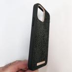 Njord by ELEMENTS iPhone 12 Pro - Zalm Leder- groen, Niet ingevuld, IPhone 13 Pro, Frontje of Cover, Niet ingevuld