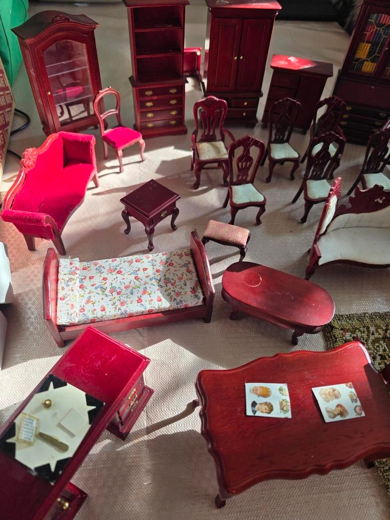 Victoraanse Poppenhuis Meubels & Vintage Poppen 1:12, Verzamelen, Poppenhuizen en Toebehoren, Ophalen of Verzenden