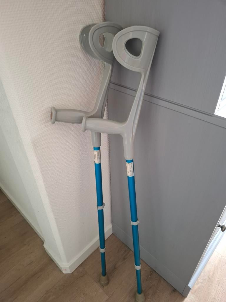 Loopkrukken, Ophalen of Verzenden, In hoogte verstelbaar, Gebruikt