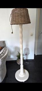 Gratis staande lamp, Huis en Inrichting, Lampen | Vloerlampen, Ophalen, Gebruikt, 150 tot 200 cm