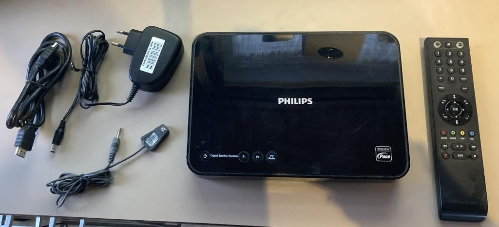 DSR7141 HDTV decoder Philips, Ophalen of Verzenden, Gebruikt, Decoder
